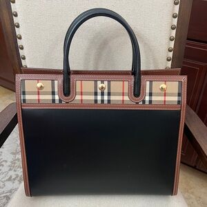 Burberry Medium Vintage Check Tote Bag